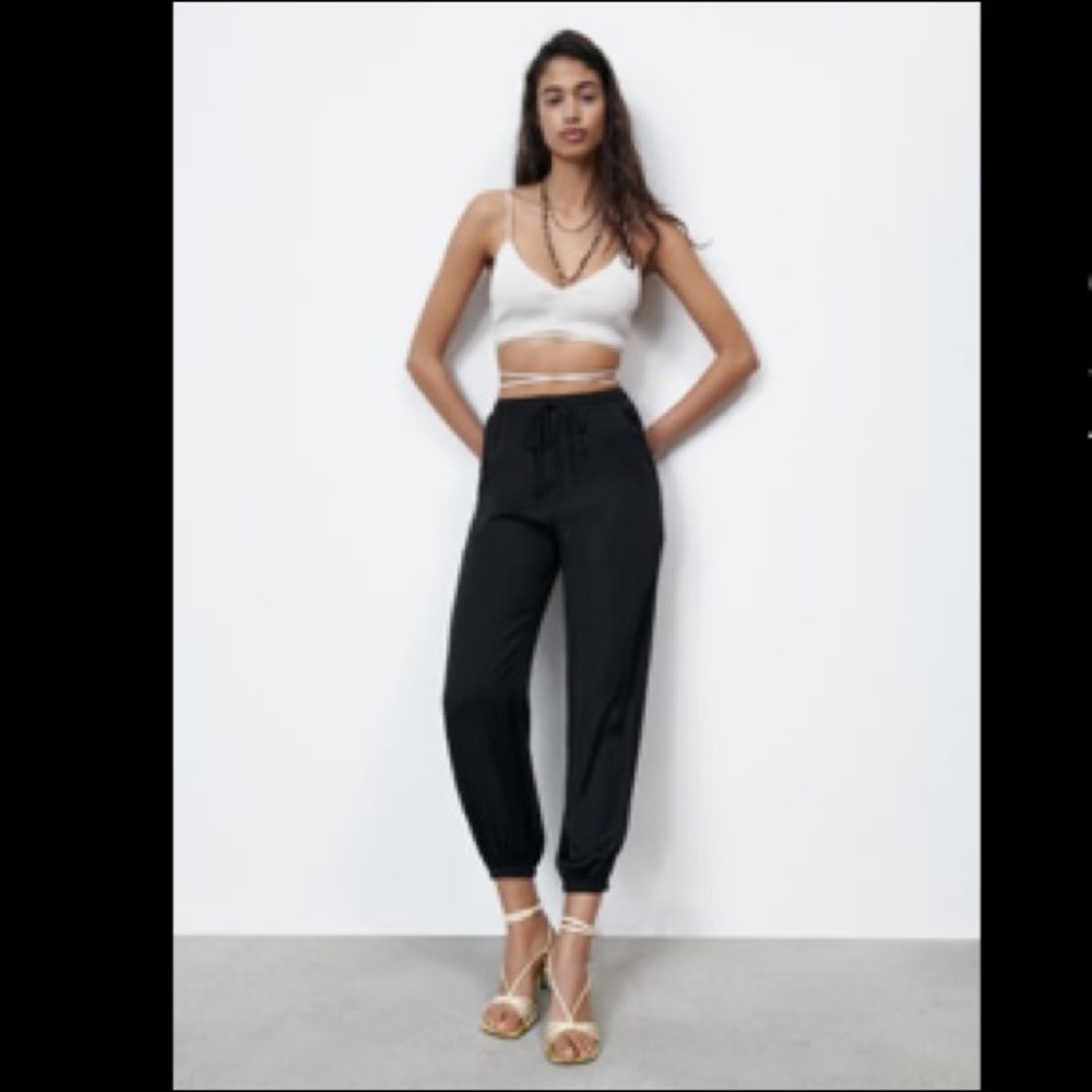 🌷NWT ZARA satin effect jogging pants